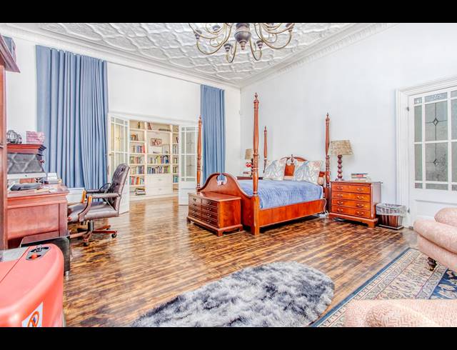 3 BEDROOM FREEHOLD FOR SALE IN PARKTOWN